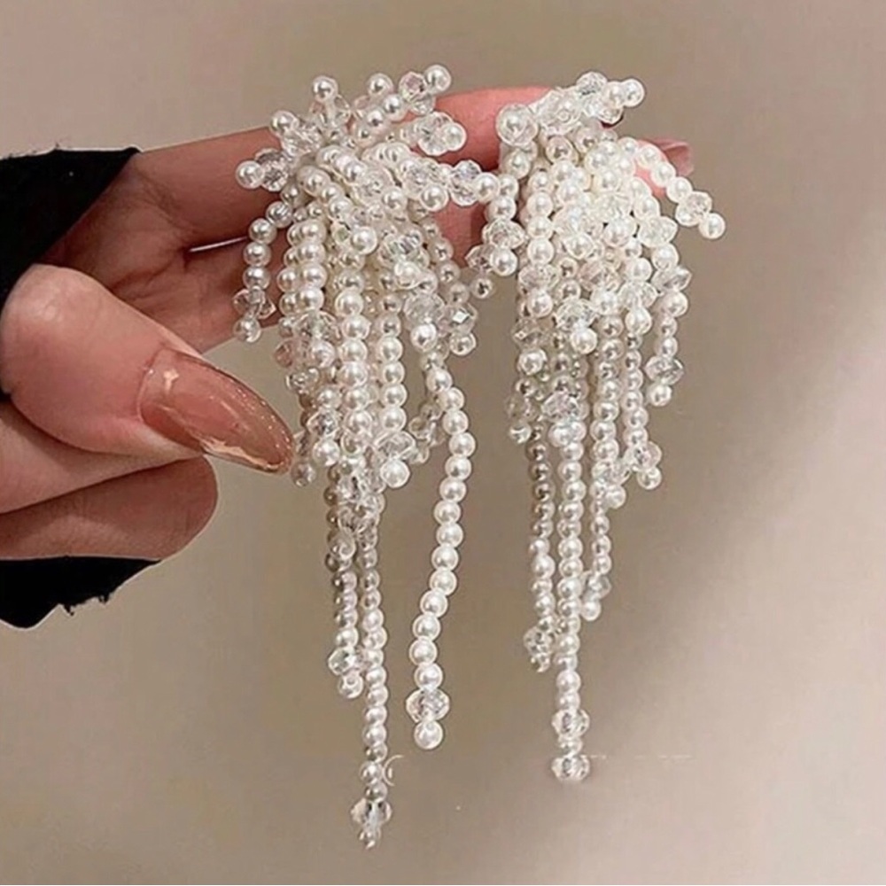 NEW Pearl Tassel Earrings